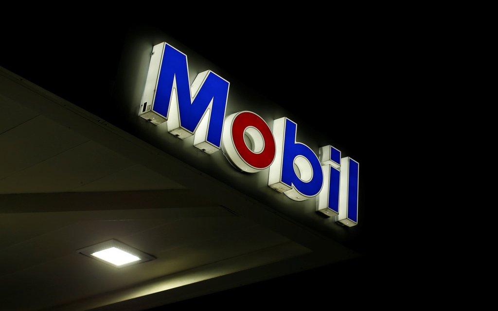 إكسون موبيل تحقق أرباحا بقيمة 4 مليارات دولار في الربع الاول