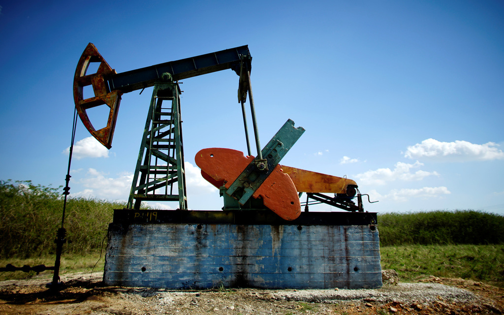  أسعار النفط تنتعش وسط اضطراب الإنتاج الأمريكي
