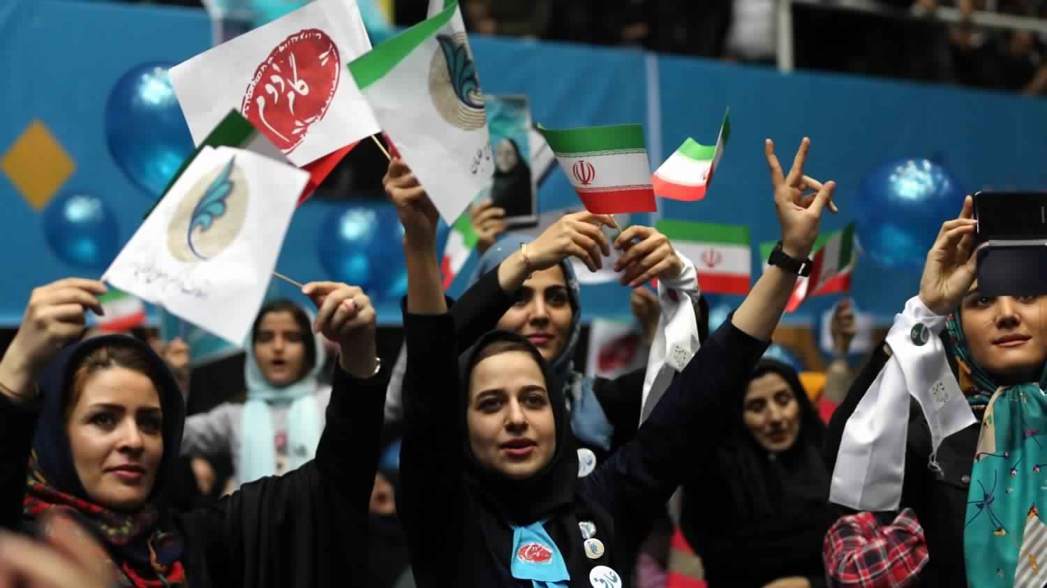 الانتخابات الايرانية : انطلاق التصويت وسط منافسة شديدة بين حسن روحاني وابراهيم رئيسي