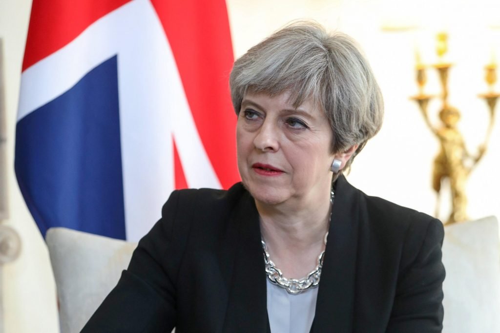 بريطانيا : تريزا ماي تعلن عن استئناف الحملة الانتخابية بعد هجوم لندن