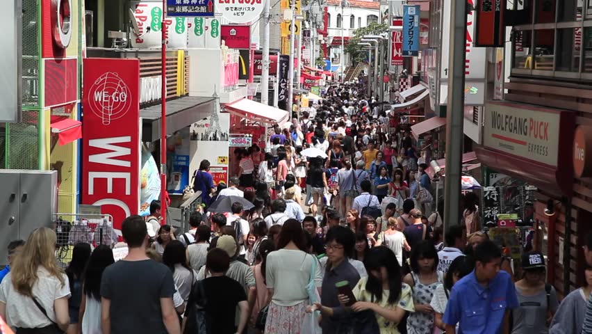  الإقتصاد الياباني : استقرار معدل التضخم والانفاق الإستهلاكي يحقق إرتفاعا قياسيا