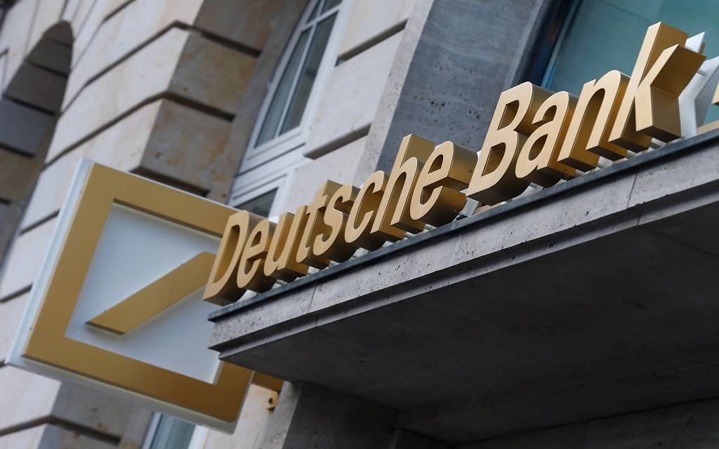  دويتشه بنك يعلن عن تراجع أرباحه الفصلية بمقدار 79% خلال الربع الأول