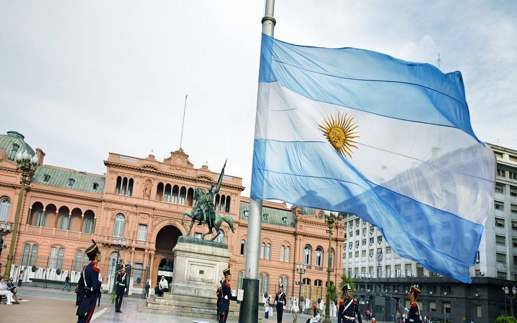  أزمة الأرجنتين : هل تقود الإقتصاد العالمي نحو أزمة مالية عالمية جديدة ؟