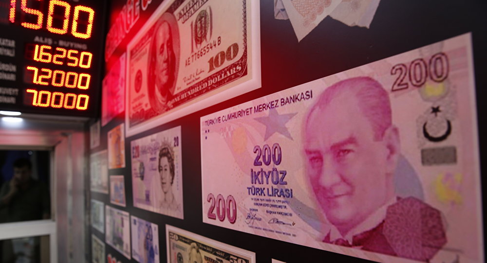  الليرة التركية تعود للهبوط مجددا مع مخاوف من تأثير أردوغان على السياسة النقدية التركية