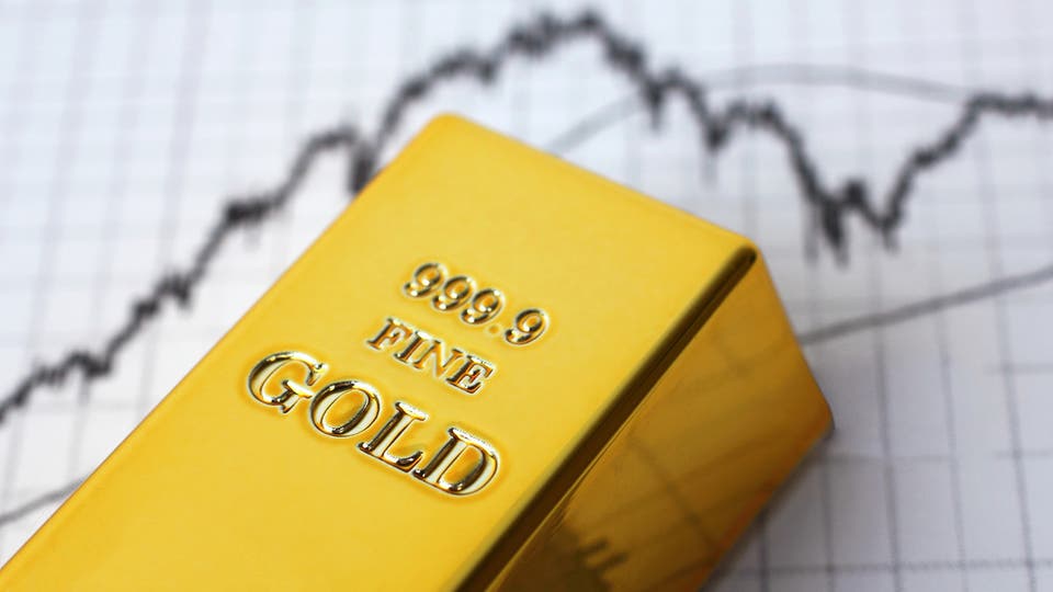  الذهب يتحول للهبوط وسط عمليات جني أرباح بعد تهديدات ترامب
