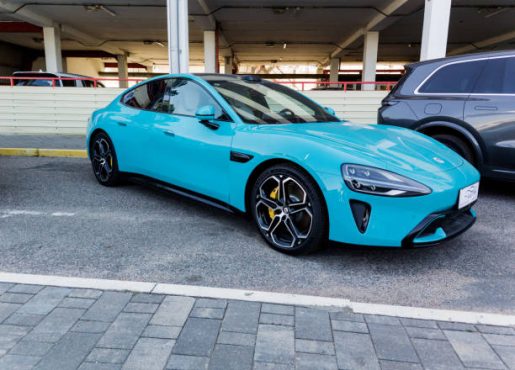 شاومي تتفوق على تسلا في الصين: أسهم الشركة تقفز مع مبيعات قياسية للسيارات الكهربائية اليوم 12 نوفمبر