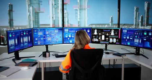 صناعة النفط والغاز تدخل عصر الذكاء الاصطناعي: استثمارات رقمية ضخمة تعيد رسم خريطة القطاع