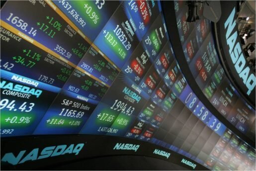 النفط يقود المشهد العالمي والأسواق تترقب إشارات الاقتصاد الأمريكي