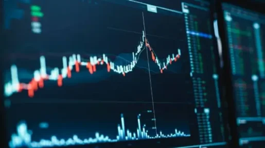 النفط يقود المشهد العالمي والأسواق تترقب إشارات الاقتصاد الأمريكي