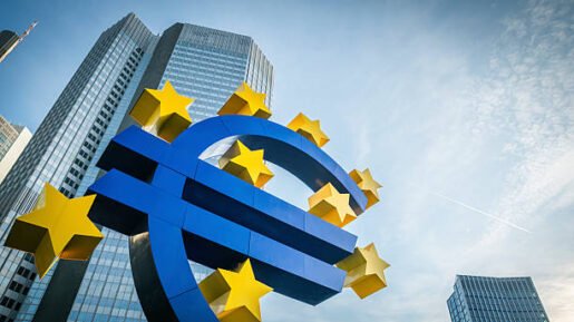 سعر اليورو اليوم يرتفع لأعلى مستوى في 7 أسابيع مع تراجع الدولار