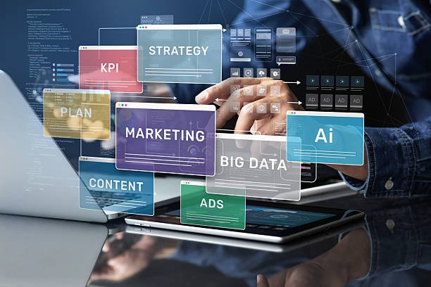 سعر بيتكوين يتراجع قرب 64 ألف دولار وسط مخاوف الفائدة وترقب نتائج Strategy