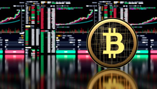 بيتكوين تتحرك قرب 77 ألف دولار وسط ترقب قانون CLARITY والفيدرالي